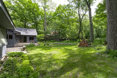500 Robert Court, Mahtomedi, MN 55115 - Photo 41