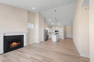 2120 Ridgepointe Dr, Hastings, MN 55033 - Photo 9