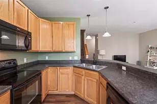 15602 Eagles Nest Wy, Apple Valley, MN 55124 - Photo 5