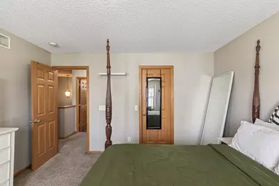 15602 Eagles Nest Way #1402, Apple Valley, MN 55124 - Photo 11