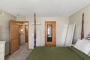15602 Eagles Nest Wy, Apple Valley, MN 55124 - Photo 11