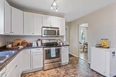609 Jessamine Avenue E, Saint Paul, MN 55130 - Photo 13