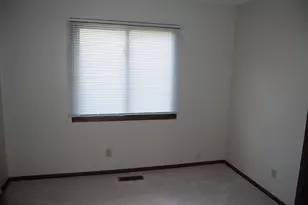 5201 Balmoral Ln, Bloomington, MN 55437 - Photo 13