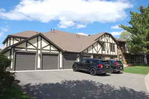 5201 Balmoral Ln, Bloomington, MN 55437 - Photo 1