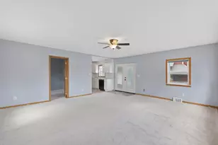 1669 Bluebird Ln, Mound, MN 55364 - Photo 5