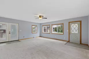 1669 Bluebird Ln, Mound, MN 55364 - Photo 3