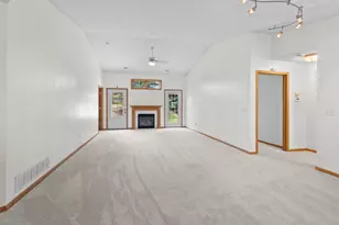 6543 Riverwood Ln, Brooklyn Center, MN 55430 - Photo 3