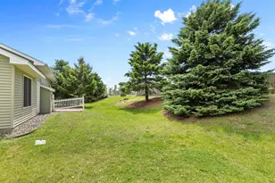 6543 Riverwood Ln, Brooklyn Center, MN 55430 - Photo 25