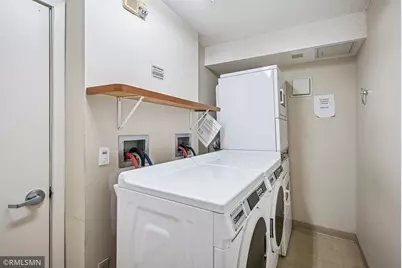 26 10th Street W #607, Saint Paul, MN 55102 - Photo 33