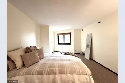 26 10th Street W #607, Saint Paul, MN 55102 - Photo 9