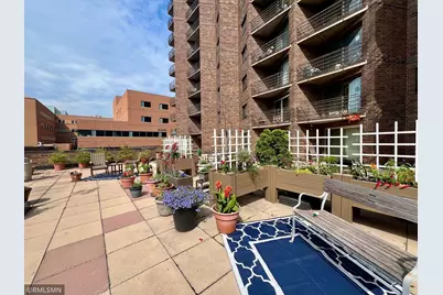 26 10th Street W #607, Saint Paul, MN 55102 - Photo 25