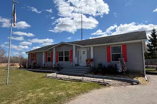 58296 Co Rd 12, Warroad, MN 56763 - Photo 1
