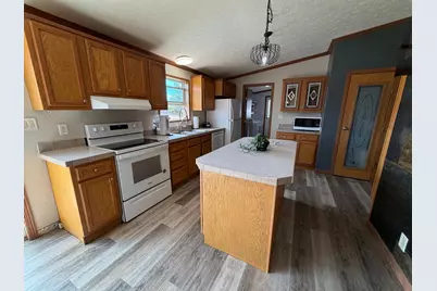 58296 County Road 12, Warroad, MN 56763 - Photo 7