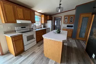 58296 Co Rd 12, Warroad, MN 56763 - Photo 7