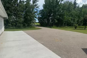58296 Co Rd 12, Warroad, MN 56763 - Photo 25