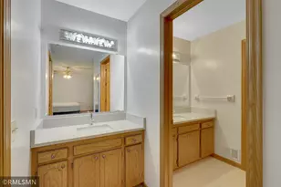 18603 Kristie Ln, Eden Prairie, MN 55346 - Photo 15