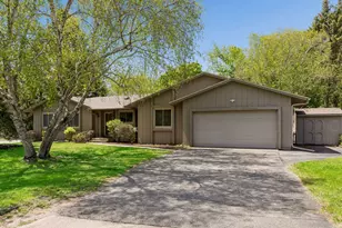 13720 Oakland Dr, Burnsville, MN 55337 - Photo 1