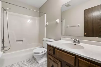 13720 Oakland Drive, Burnsville, MN 55337 - Photo 31