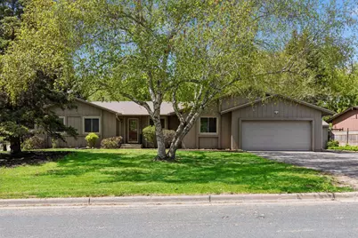 13720 Oakland Drive, Burnsville, MN 55337 - Photo 3