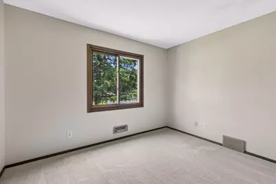 13720 Oakland Drive, Burnsville, MN 55337 - Photo 27