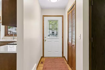 13720 Oakland Drive, Burnsville, MN 55337 - Photo 5