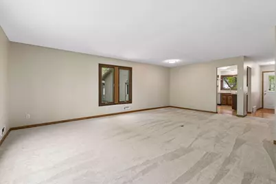 13720 Oakland Drive, Burnsville, MN 55337 - Photo 11