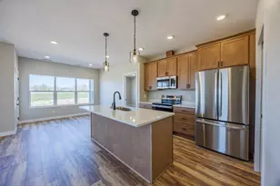 2429 County Line Ave, New Richmond, WI 54017 - Photo 5