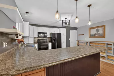 929 Byron Avenue N, Byron, MN 55920 - Photo 9
