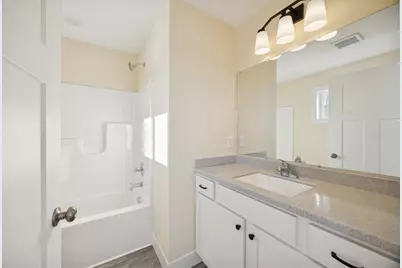 2125 James Avenue N, Minneapolis, MN 55411 - Photo 15