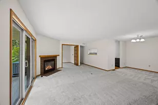 12605 Sherwood Pl, Minnetonka, MN 55305 - Photo 7