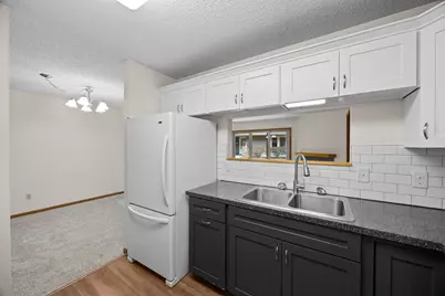 12605 Sherwood Place, Minnetonka, MN 55305 - Photo 9