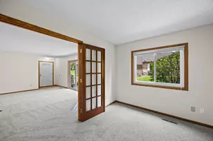 12605 Sherwood Pl, Minnetonka, MN 55305 - Photo 13