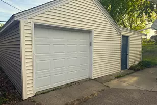 238 MacArthur St E, South Saint Paul, MN 55075 - Photo 33