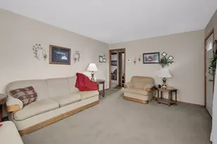 5323 6th St NE, Fridley, MN 55421 - Photo 3