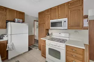 5323 6th St NE, Fridley, MN 55421 - Photo 5