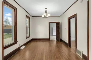 690 James Ave, Saint Paul, MN 55102 - Photo 7