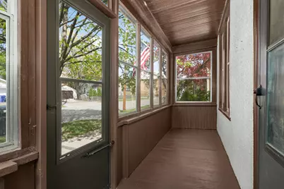 690 James Avenue, Saint Paul, MN 55102 - Photo 3
