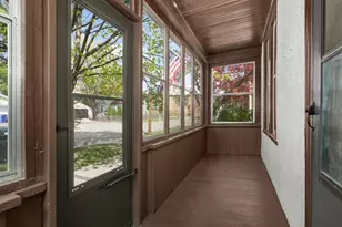690 James Ave, Saint Paul, MN 55102 - Photo 3