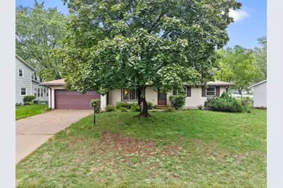 2245 Mapleview Avenue, Maplewood, MN 55109 - Photo 1