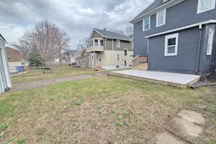 1323 Lincoln Ave, Saint Paul, MN 55105 - Photo 33