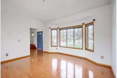 16813 Hutchinson Drive, Lakeville, MN 55044 - Photo 7