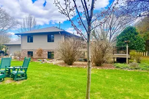 11015 Terry Rd, Avon, MN 56310 - Photo 9