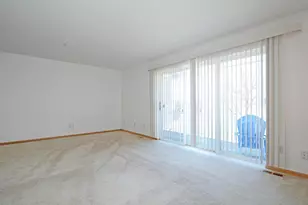 17565 69th Pl N, Maple Grove, MN 55311 - Photo 7