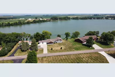 912 S Lafayette Avenue, Fulda, MN 56131 - Photo 1