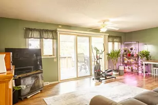 39115 E Blueberry Dr, Menahga, MN 56464 - Photo 9