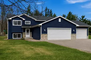 11825 Joneswood Dr, Baxter, MN 56425 - Photo 3