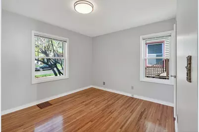 2747 Jersey Avenue S, Saint Louis Park, MN 55426 - Photo 5