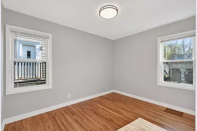 2747 Jersey Avenue S, Saint Louis Park, MN 55426 - Photo 7