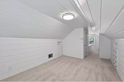 2747 Jersey Avenue S, Saint Louis Park, MN 55426 - Photo 9