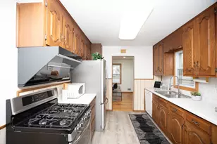 185 49th Ave NE, Fridley, MN 55421 - Photo 5